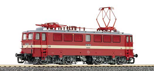 Electric locomotive BR 211 059-1<br /><a href='images/pictures/Tillig/500238.jpg' target='_blank'>Full size image</a>